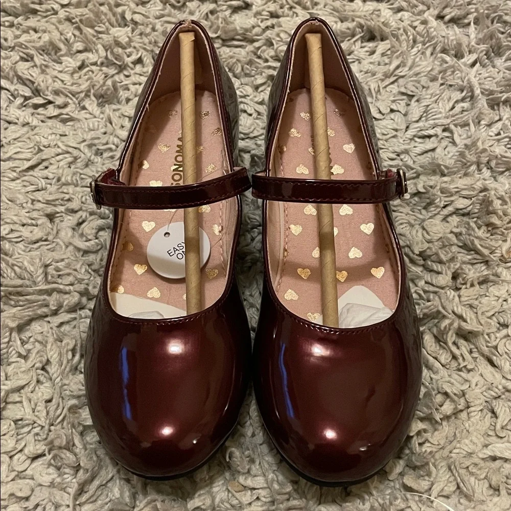 NIB Sonoma Goods For Life “Lizzyy” Burgundy Dress Shoes, Size 2